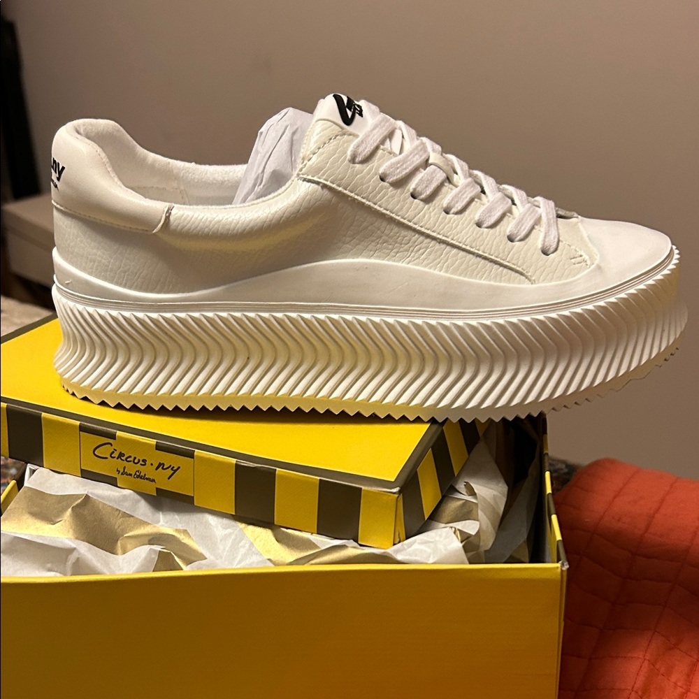 Circus by Sam Edelman Tatum White Platform Sneakers 8